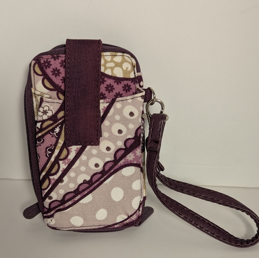 Patchwork Paisley Timeless Wristlet by thirty-one - Picture 4 of 4